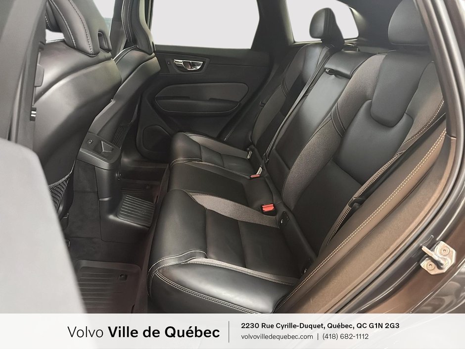 Volvo XC60 Recharge R-Design 2022-9