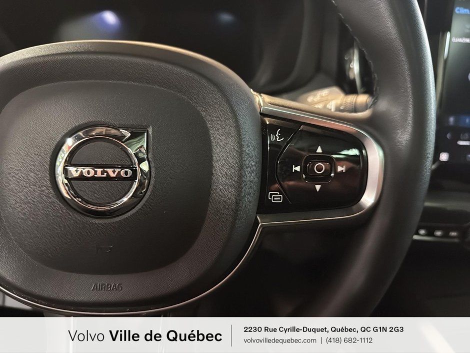 Volvo XC60 Recharge R-Design 2022-14