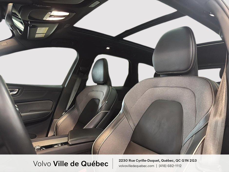 Volvo XC60 Recharge R-Design 2022-8