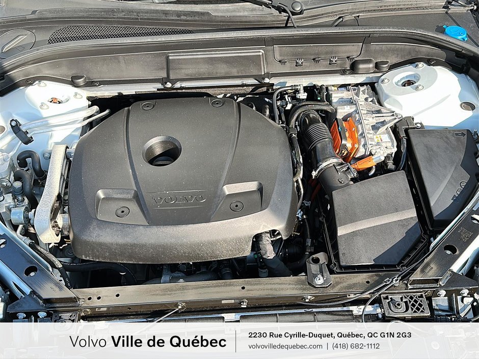 Volvo XC60 Recharge Ultimate Dark Theme 2024-6