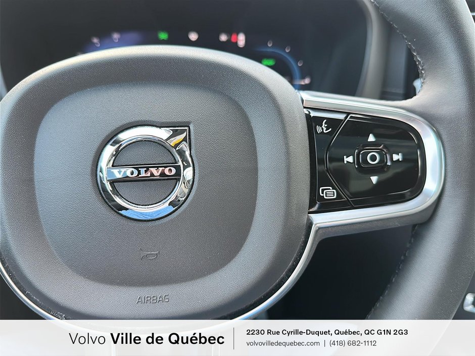2024 Volvo XC60 Recharge Ultimate Dark Theme-12