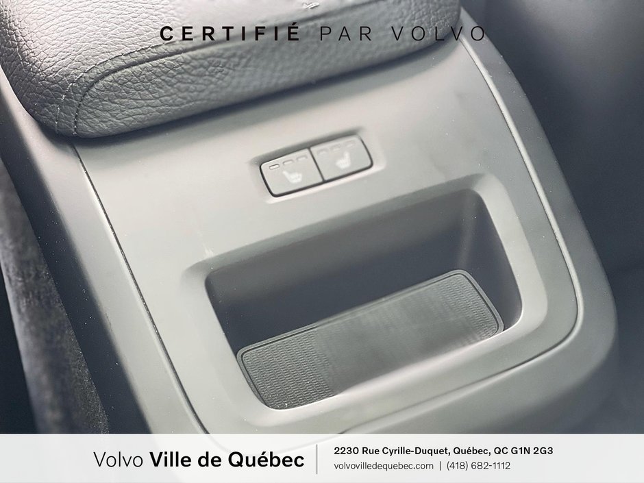 Volvo XC60 T8 E-AWD Inscription Expression | Climat | Premium 2021-16