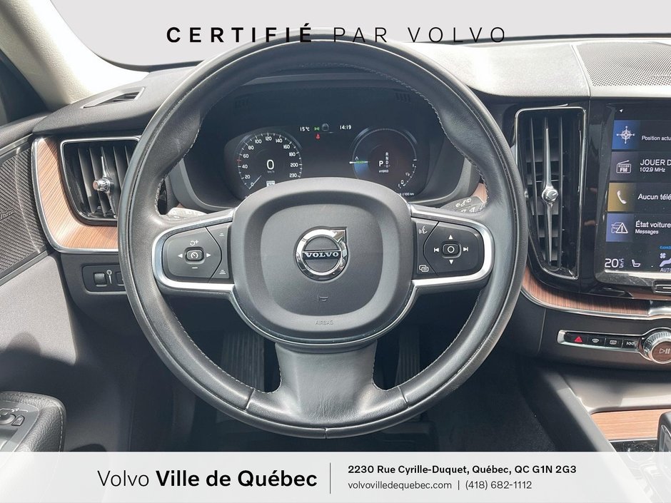 Volvo XC60 T8 E-AWD Inscription Expression | Climat | Premium 2021-17