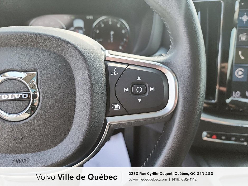 Volvo XC60 Momentum 2021-11