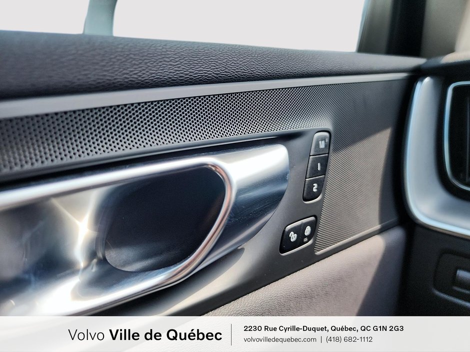 Volvo XC60 Momentum 2021-15