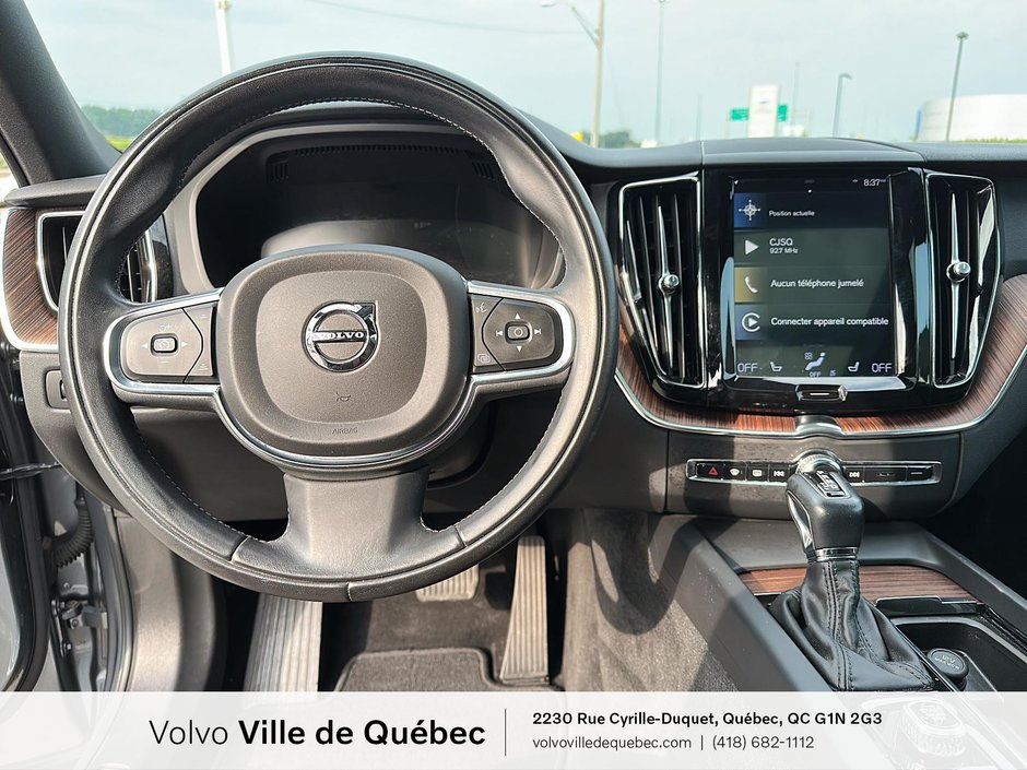 Volvo XC60 Momentum 2021-11