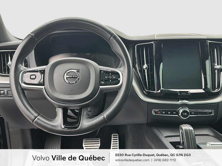 Volvo XC60 R-Design 2021-9
