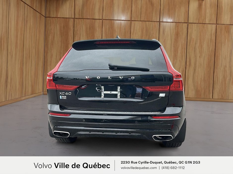 Volvo XC60 R-Design 2021-3