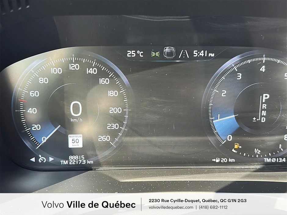 2021 Volvo XC60 R-Design-14
