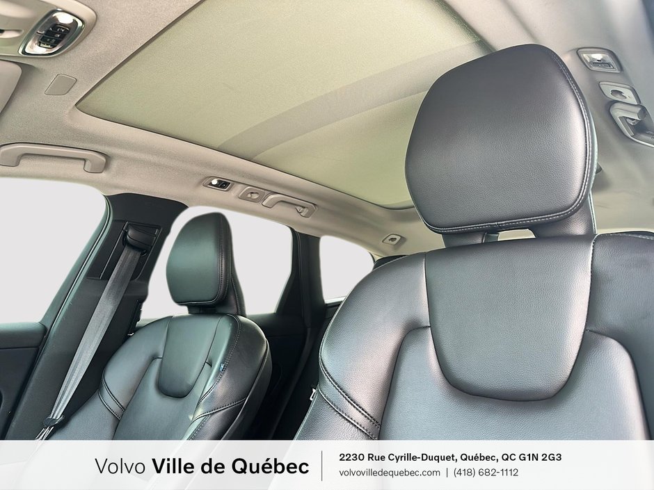 Volvo XC60 Momentum 2021-9