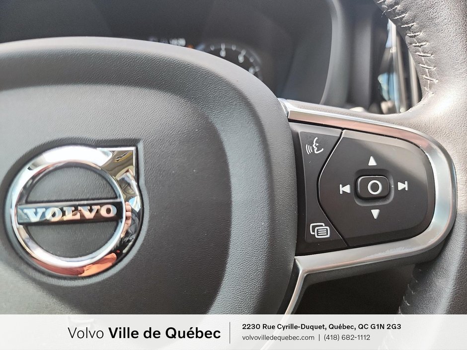 2021 Volvo XC60 Momentum-11