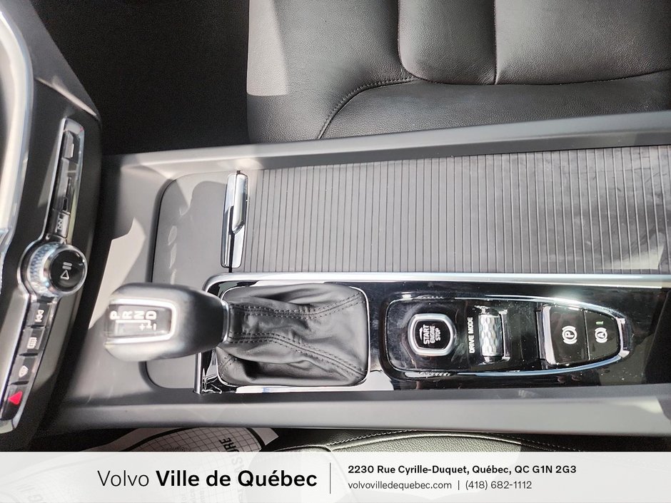 2021 Volvo XC60 Momentum-13