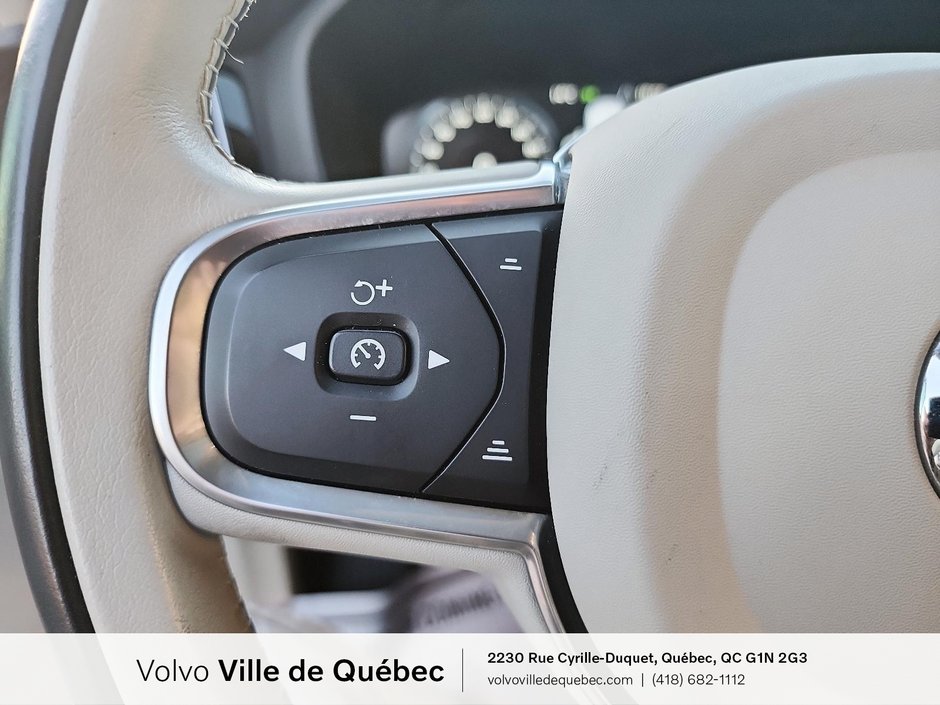 Volvo XC60 Momentum 2021-10