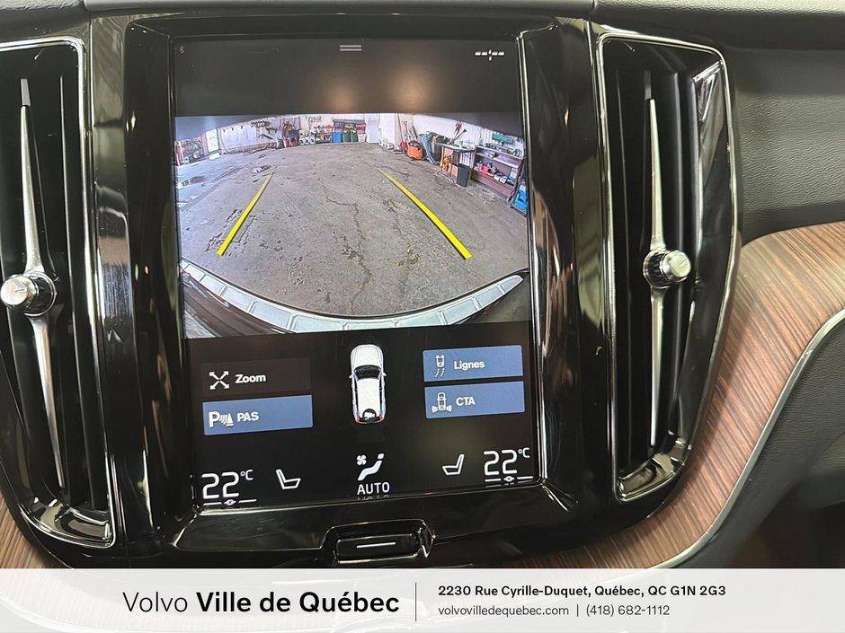 2021 Volvo XC60 Inscription Expression-18