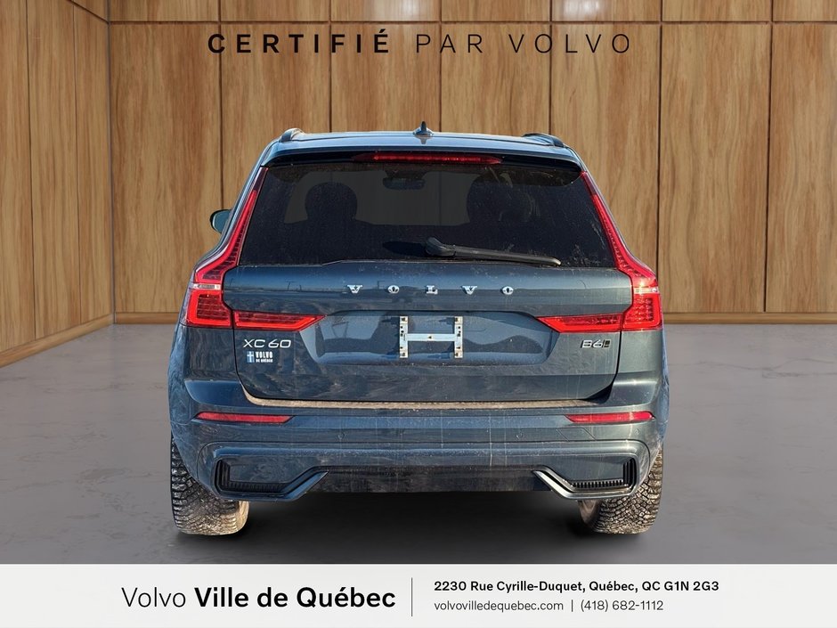 2022 Volvo XC60 R-Design-5