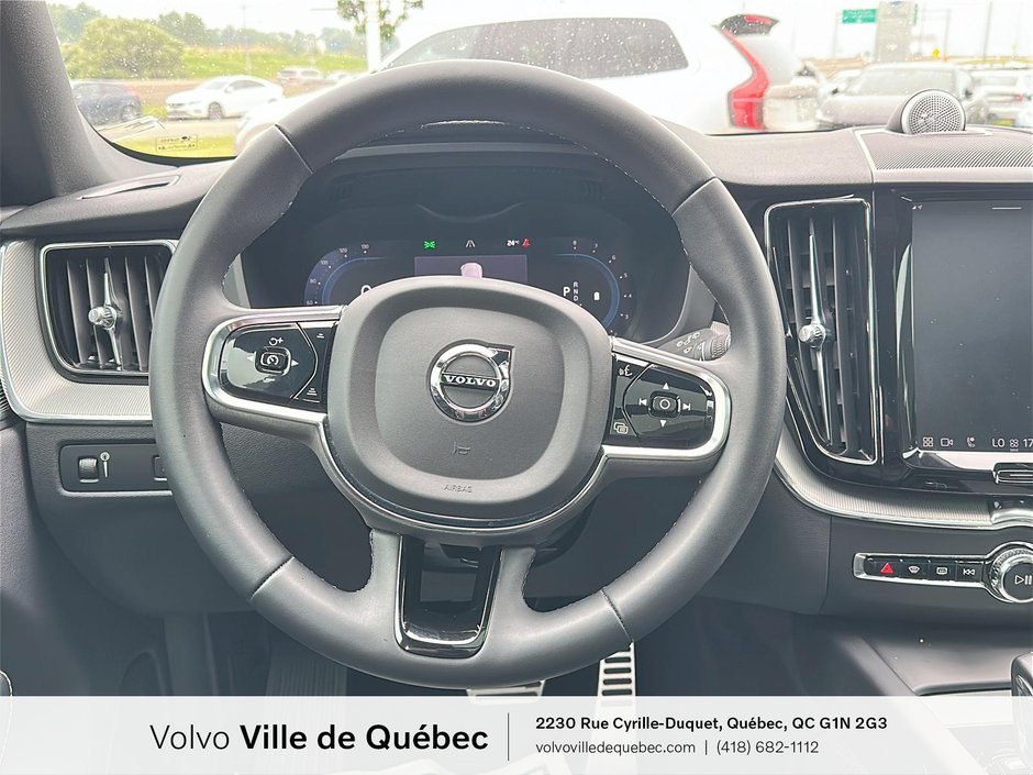 Volvo XC60 R-Design 2022-11