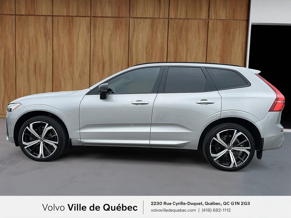 Volvo XC60 R-Design 2022-4