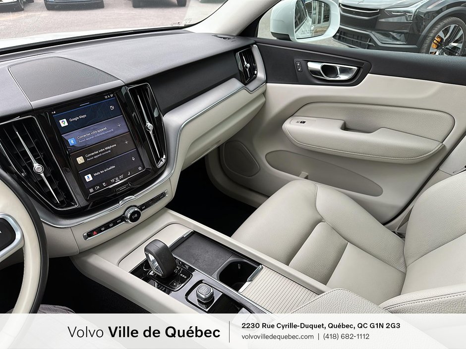 2022 Volvo XC60 Momentum-18
