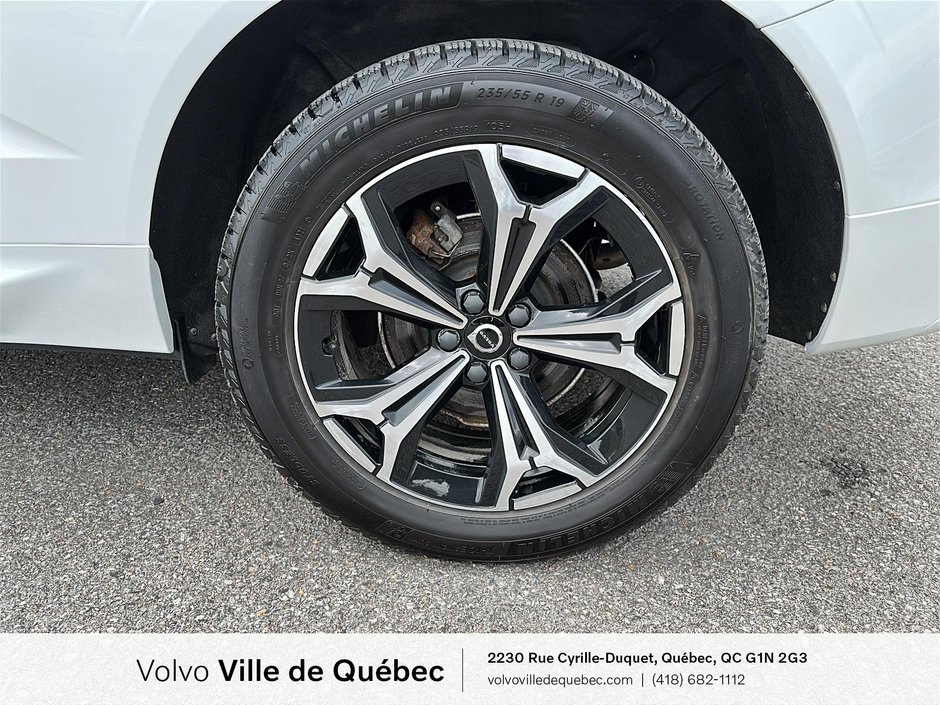 2022 Volvo XC60 Momentum-6