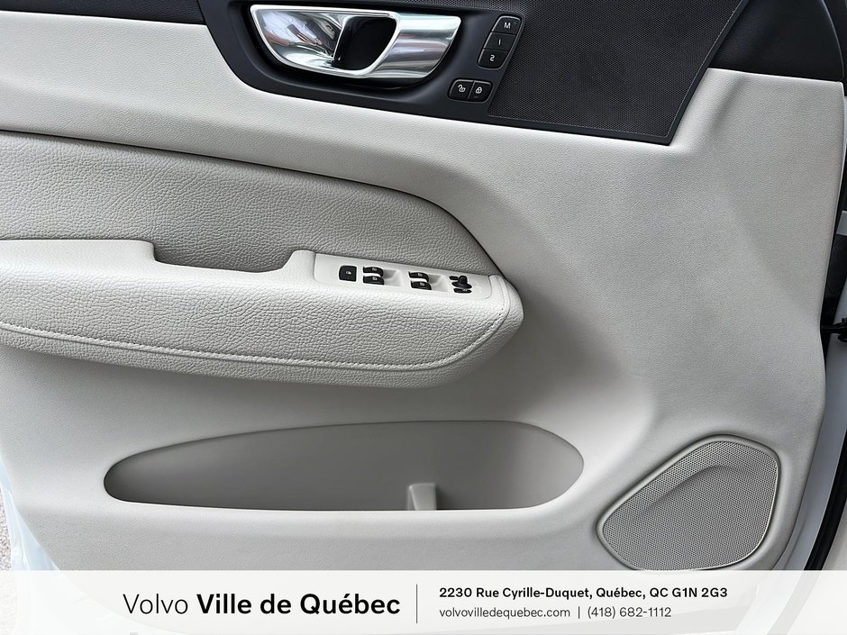 2022 Volvo XC60 Momentum-20