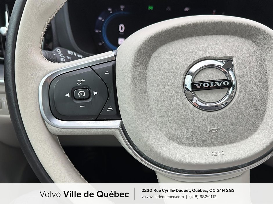 2022 Volvo XC60 Momentum-13