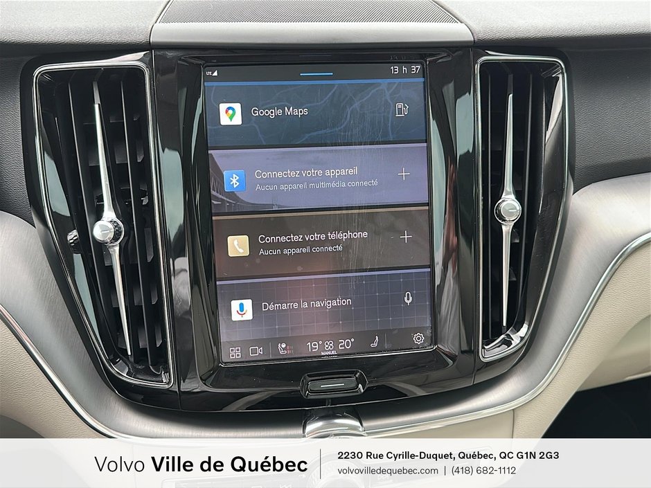 2022 Volvo XC60 Momentum-16
