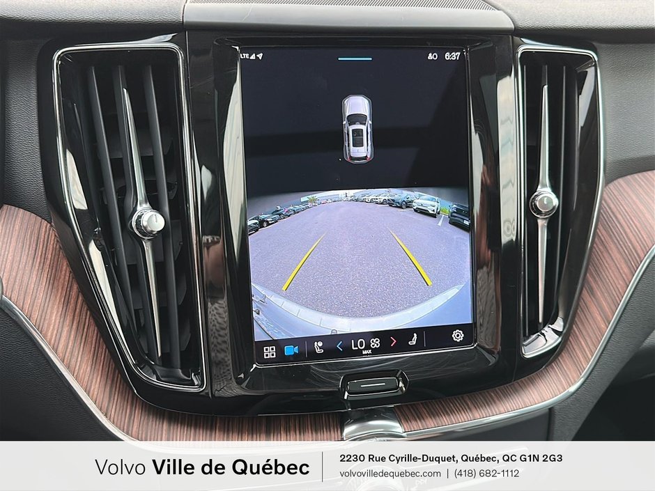 2022 Volvo XC60 Momentum-16