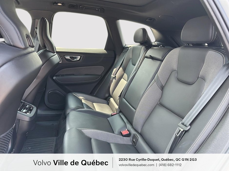 2022 Volvo XC60 R-Design-9