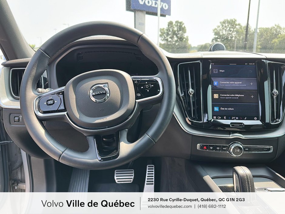 2022 Volvo XC60 R-Design-11