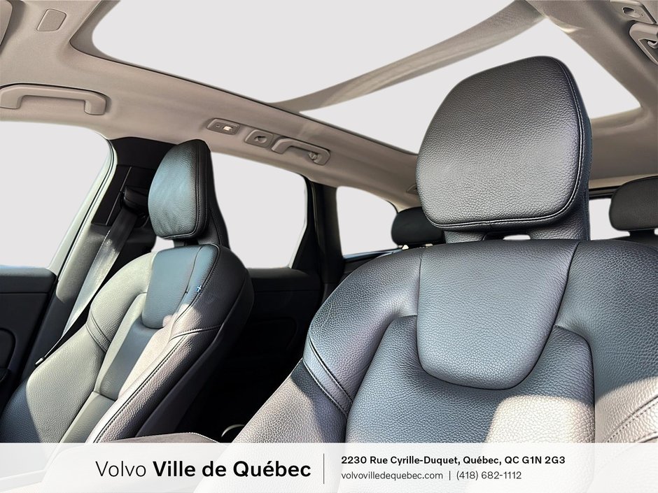 2023 Volvo XC60 Plus Dark Theme-8
