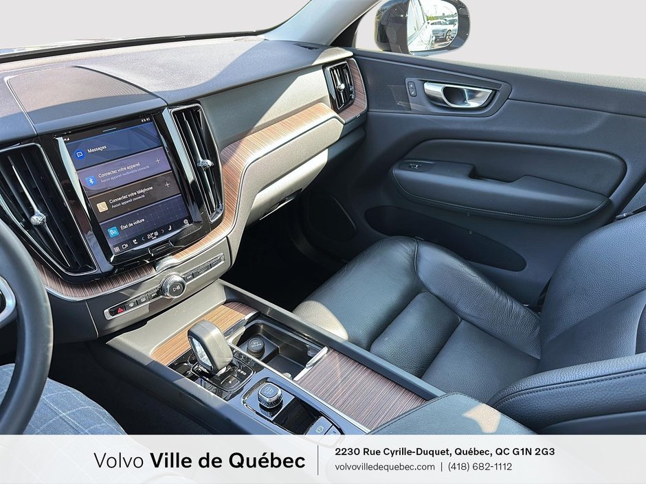 2023 Volvo XC60 Plus Dark Theme-16
