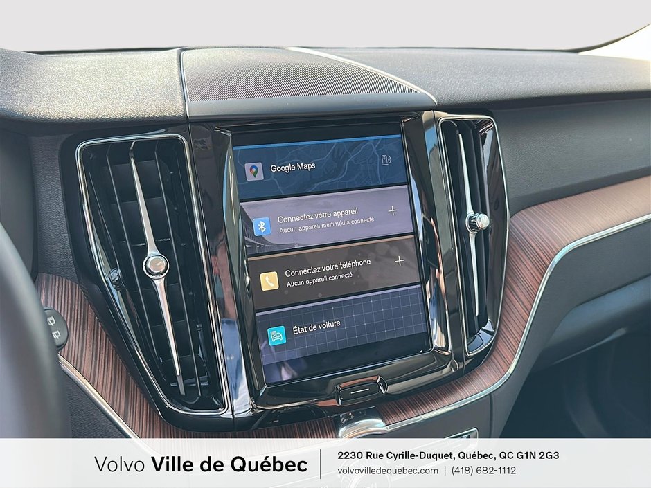 2024 Volvo XC60 Plus Dark Theme-16