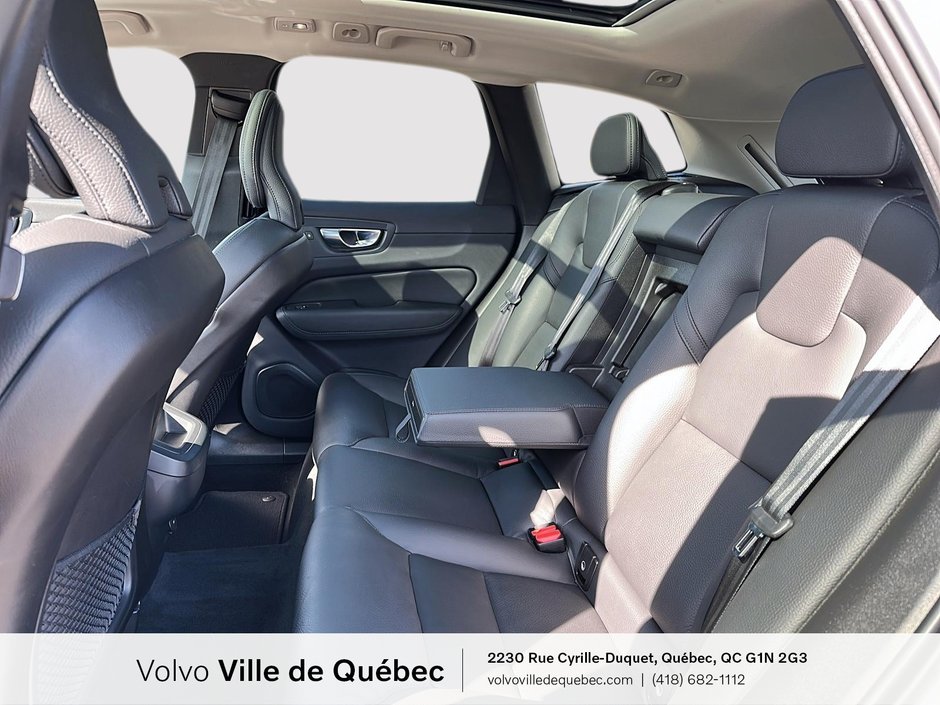 2024 Volvo XC60 Plus Dark Theme-9