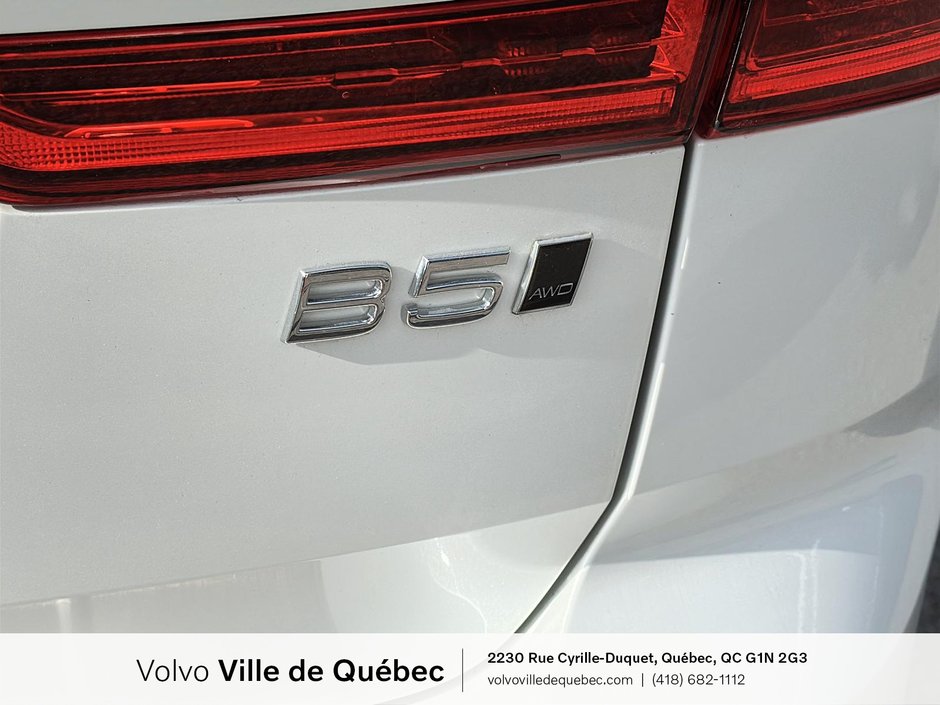2024 Volvo XC60 Plus Dark Theme-6