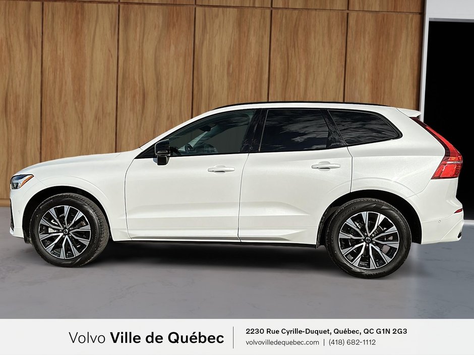 2024 Volvo XC60 Plus Dark Theme-4