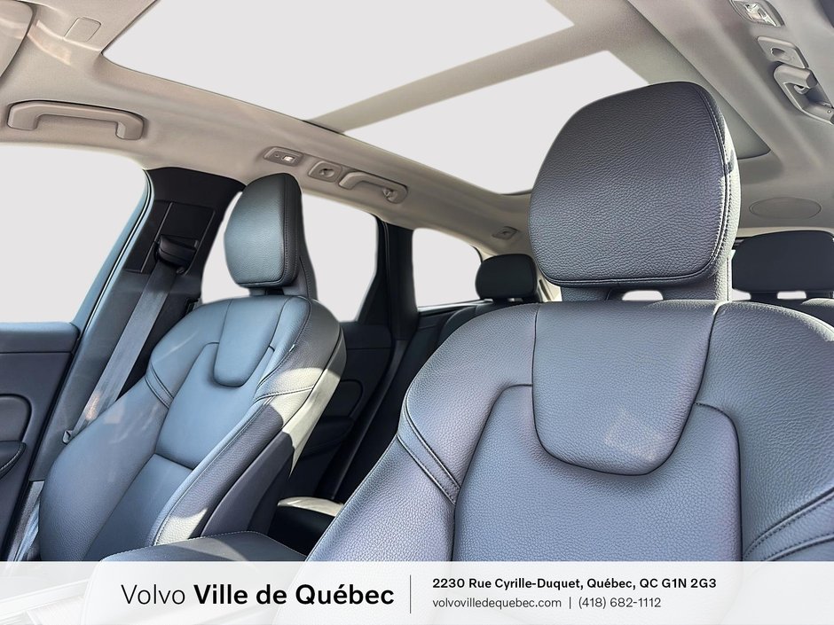 2024 Volvo XC60 Plus Dark Theme-8