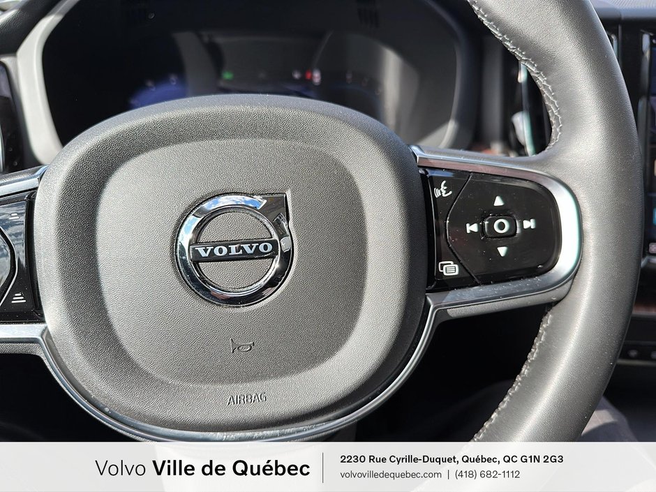 2024 Volvo XC60 Plus Dark Theme-14