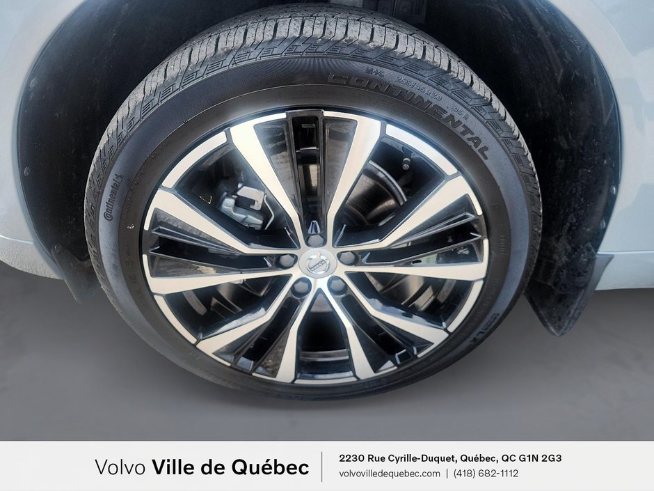 2024 Volvo XC60 Plus Dark Theme-5