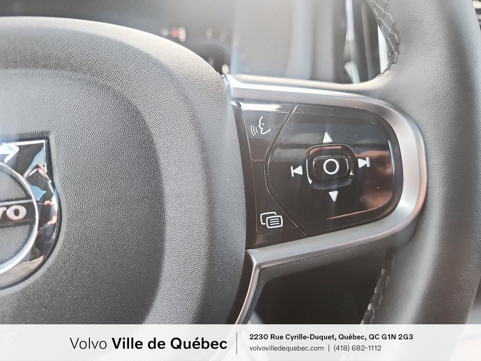 2024 Volvo XC60 Plus Dark Theme-11