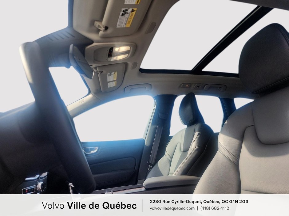2024 Volvo XC60 Plus Dark Theme-7
