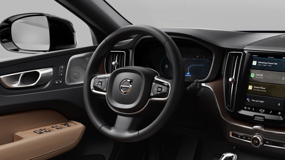 Volvo XC60 ULTRA DARK THEME 2025-11