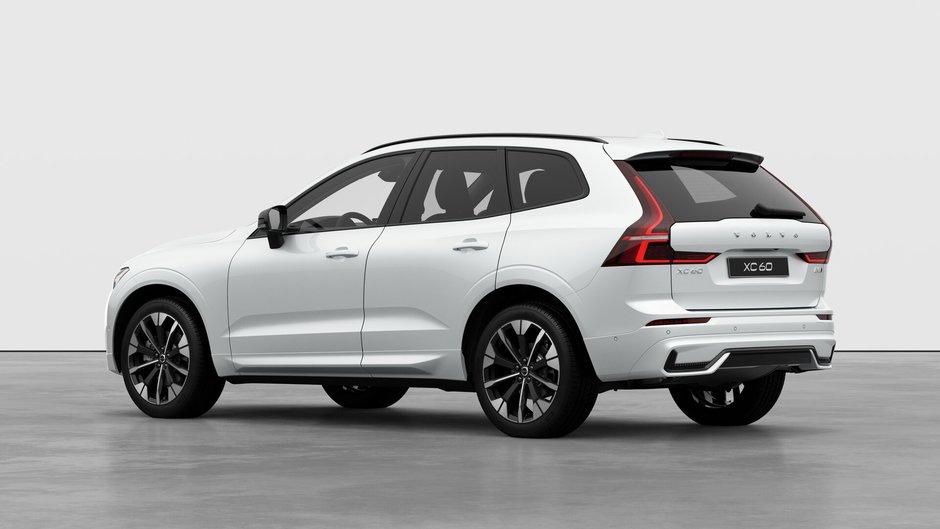 Volvo XC60 PLUS DARK THEME 2026-1