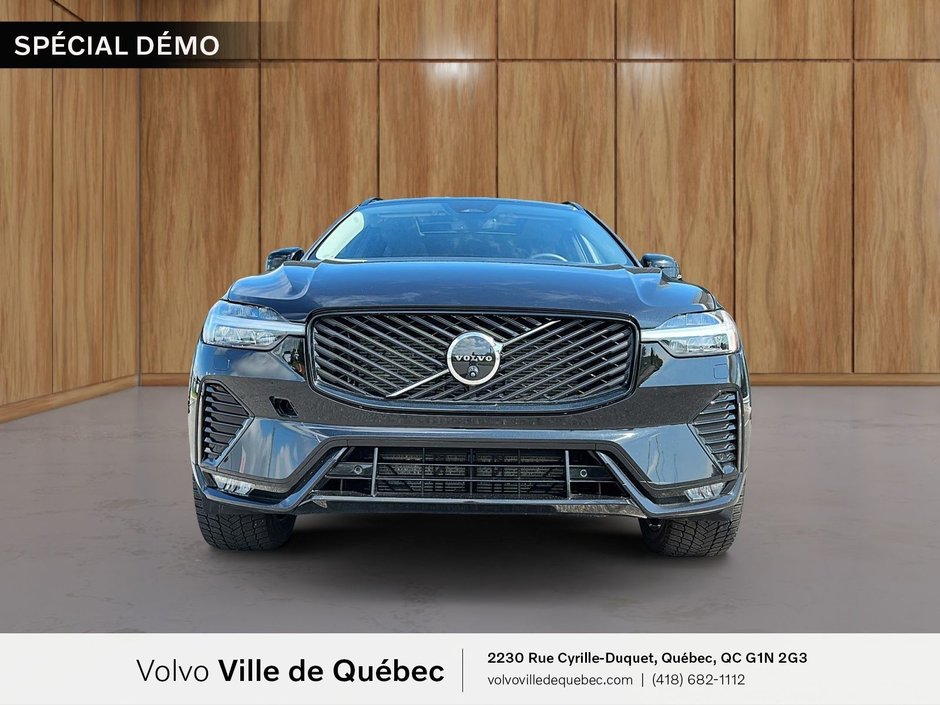 2026 Volvo XC60 PLUS DARK THEME-2