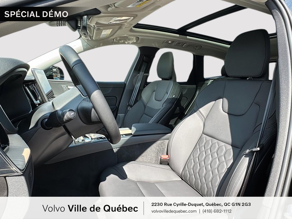 2026 Volvo XC60 PLUS DARK THEME-1