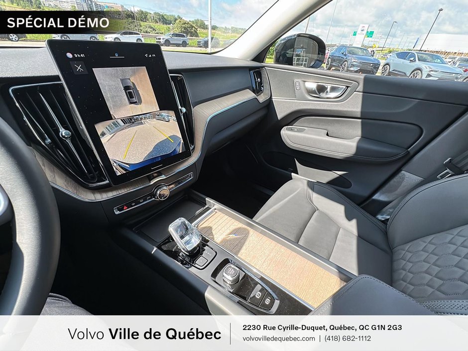 2026 Volvo XC60 PLUS DARK THEME-18