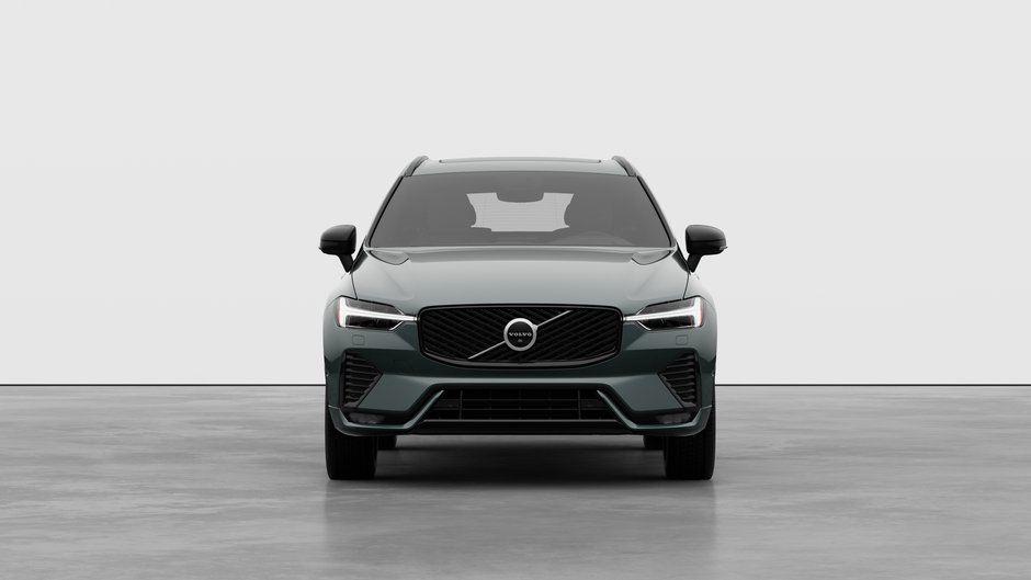 2026 Volvo XC60 PLUS DARK THEME-4