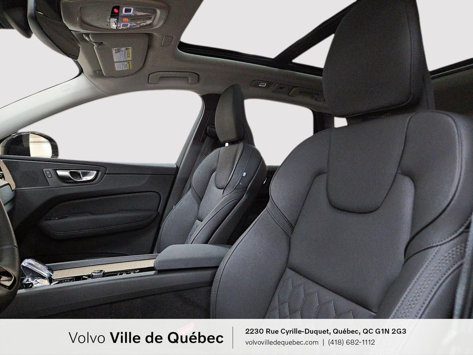 Volvo XC60 Core Dark Theme 2026-8