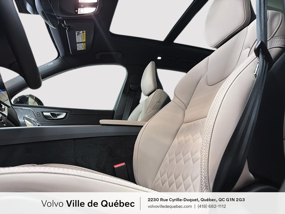 Volvo XC60 Plus Dark Theme 2026-8