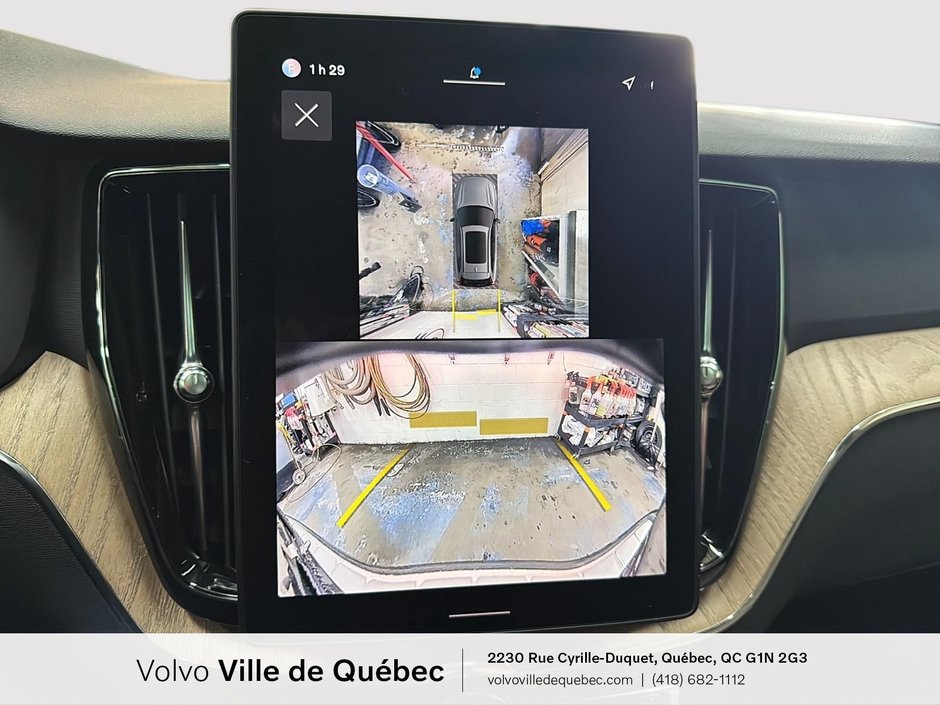 Volvo XC60 Plus Dark Theme 2026-15