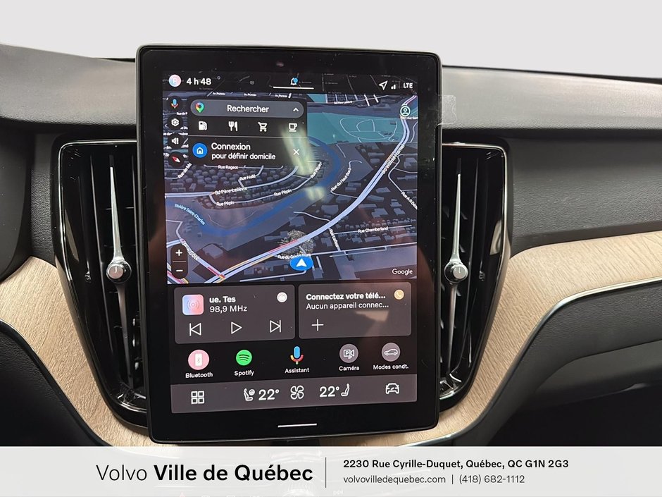 Volvo XC60 Plus Dark Theme 2026-16